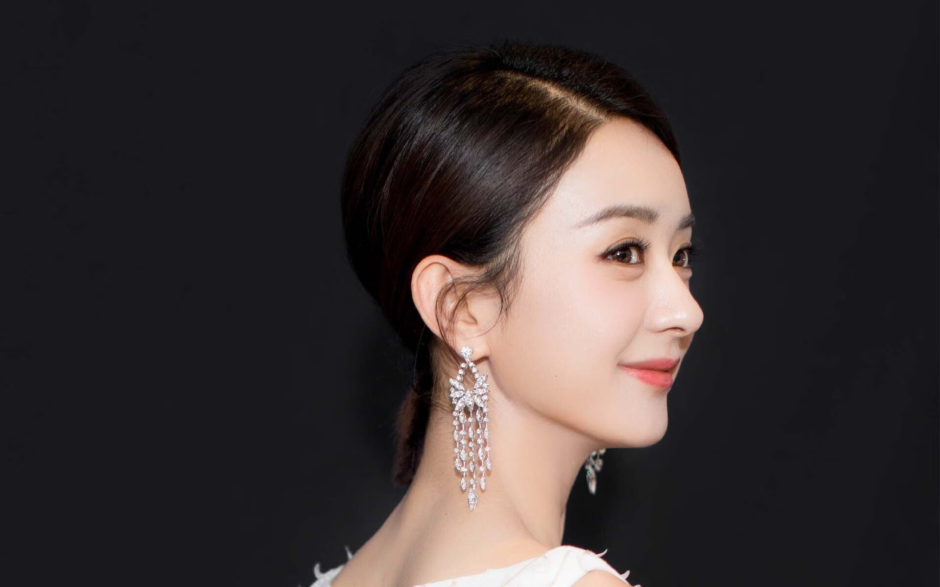 kaiyun体育综合-那不勒斯主场失利，状态令人担忧，那不勒斯 主场