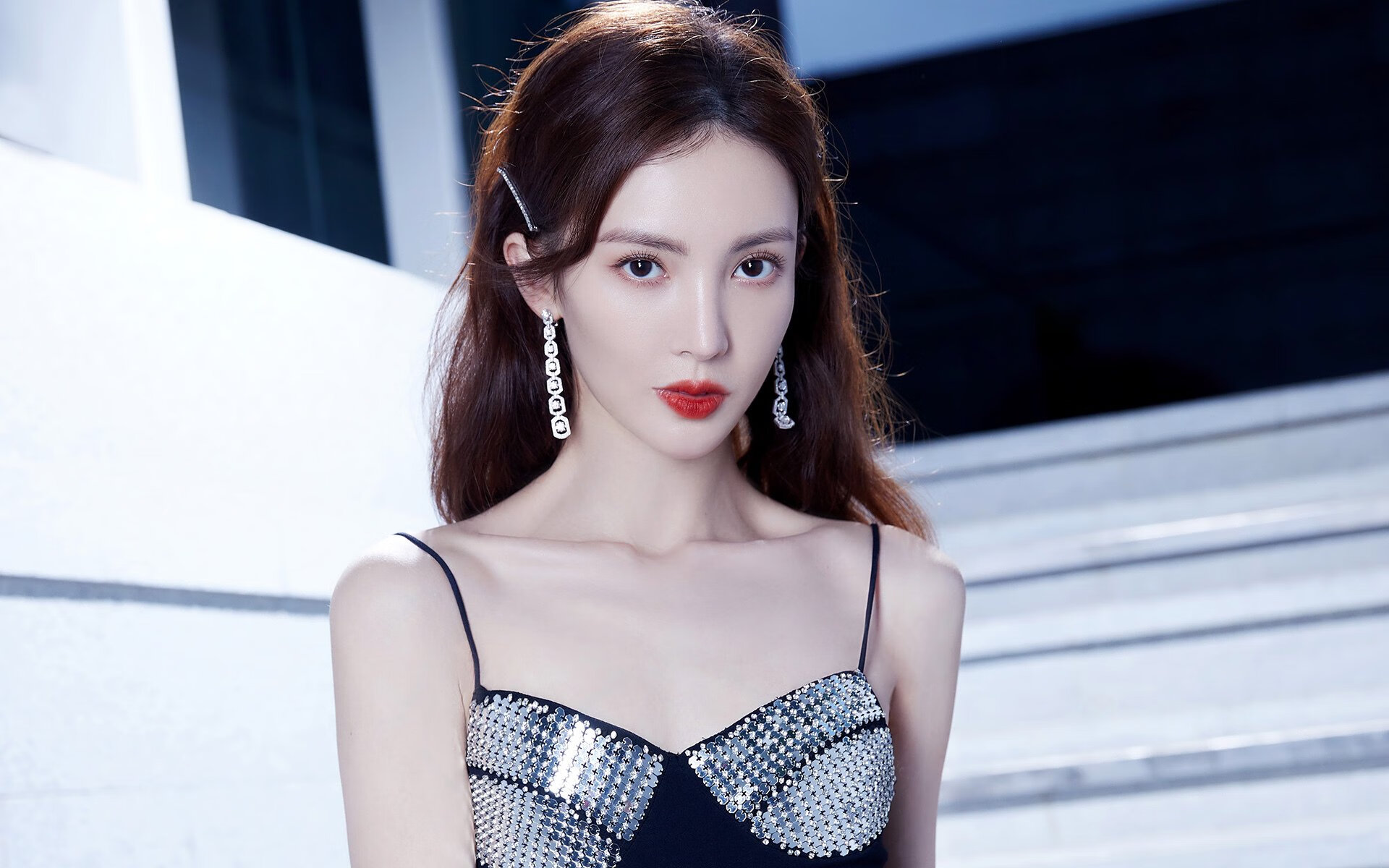 kaiyun官方入口登录-法兰克福以传控拉扯出射门空间，法兰克福视频